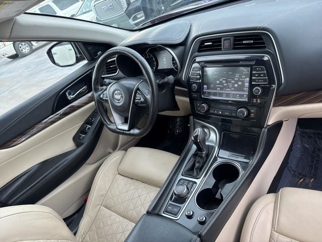 2017 Nissan Maxima Platinum