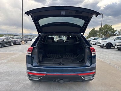 2022 Volkswagen Atlas Cross Sport 3.6L V6 SE w/Technology