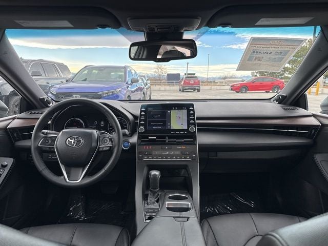 2022 Toyota Avalon Hybrid XLE Plus