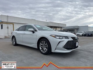 2022 Toyota Avalon Hybrid XLE Plus