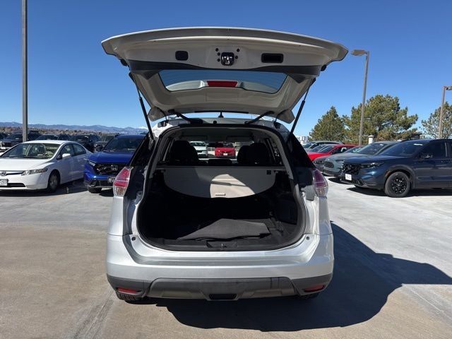 2015 Nissan Rogue SV