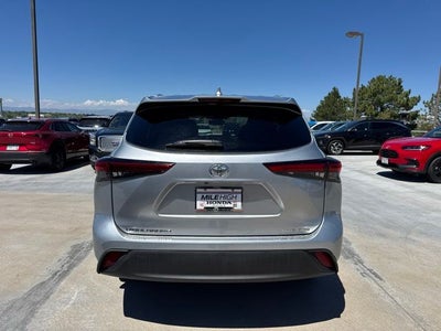 2023 Toyota Highlander XLE