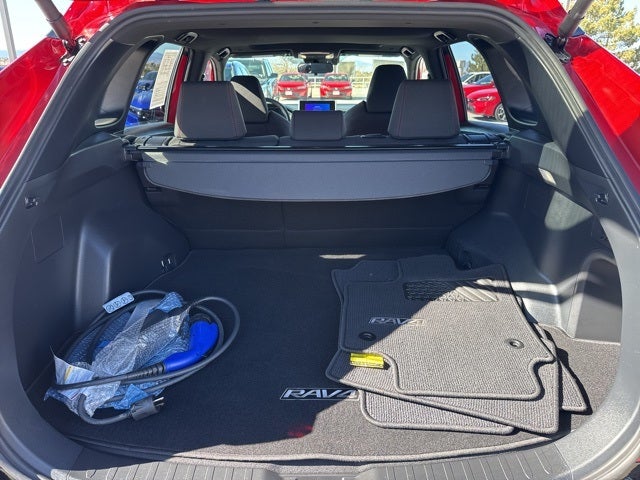 2024 Toyota RAV4 Prime SE