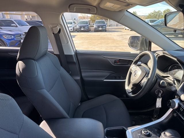 2023 Toyota RAV4 Hybrid LE