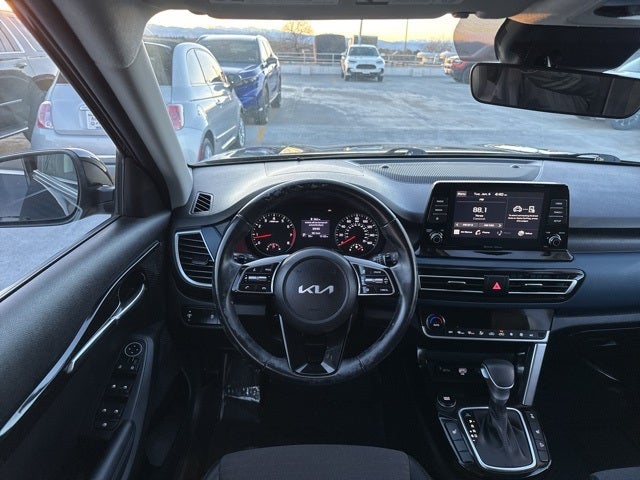 2023 Kia Seltos S