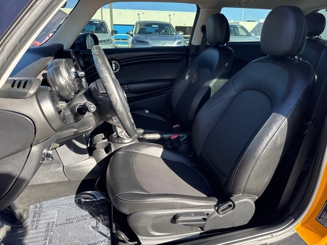 2016 MINI Cooper Base