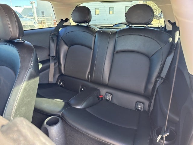 2016 MINI Cooper Base