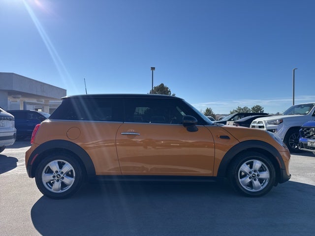 2016 MINI Cooper Base